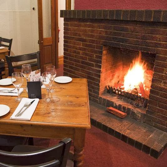 The Royal Oak Hotel Clarendon in Clarendon South Australia is a great place to relax
