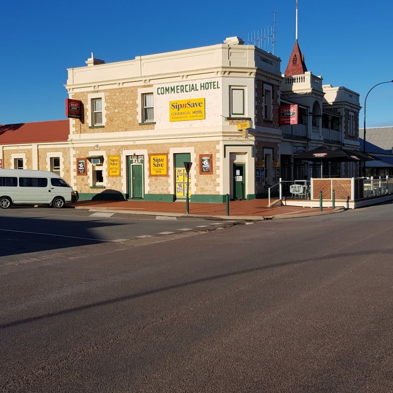 Sip n Save Commercial Hotel Cowell In Cowell South Australia 