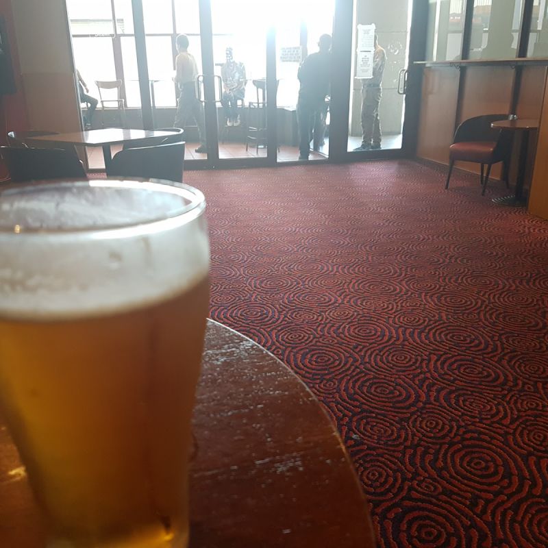 People like to relax at the Players Hotel in Dandenong Victoria