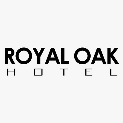 People have a great time at the Royal Oak Hotel in Cheltenham Victoria