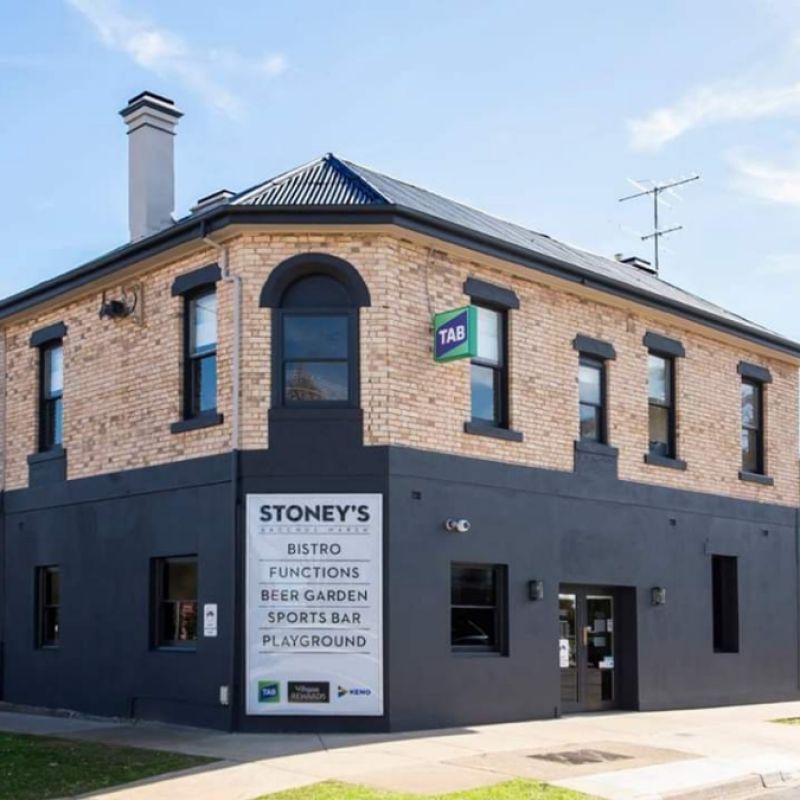 People have a great time at the Stoney's Club in Maddingley Victoria