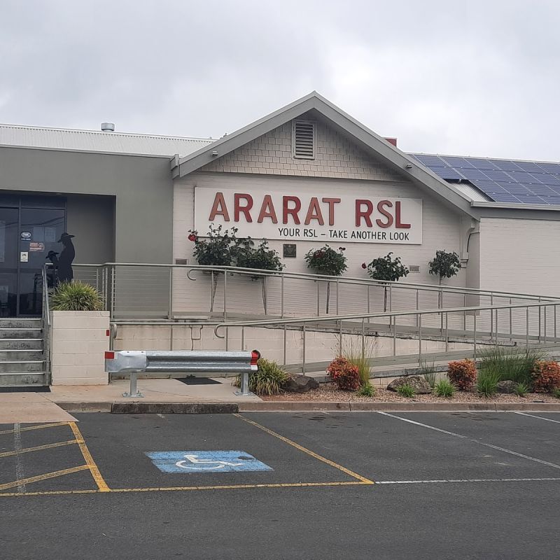 Having a great time at the Ararat RSL in Ararat Victoria