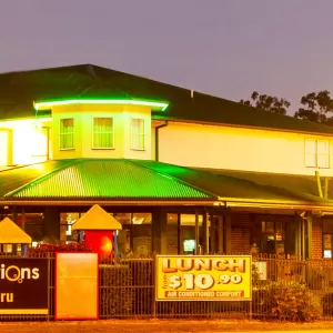 A relaxing photo of the pokies at the The Meadowbrook Hotel in Meadowbrook, Queensland