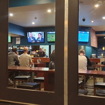 Pokies Near Me - Having a great time at the Queens Head Hotel in North Hobart Tasmania