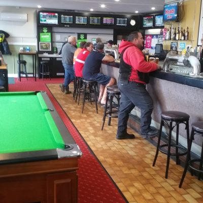 Pokies Near Me - Having a great time at the Edgewater Hotel in East Devonport Tasmania
