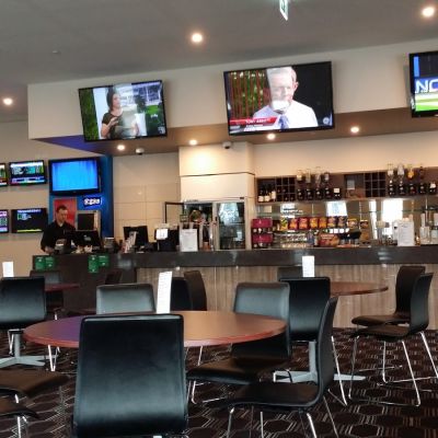 Pokies Near Me - Having a great time at the Ringwood RSL in Ringwood Victoria