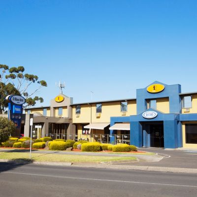 Pokies Near Me - Having a great time at the St Albans Hotel in Saint Albans Victoria