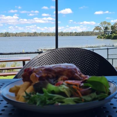 Pokies Near Me - Having a great time at the Nagambie Lakes Hotel in Nagambie Victoria